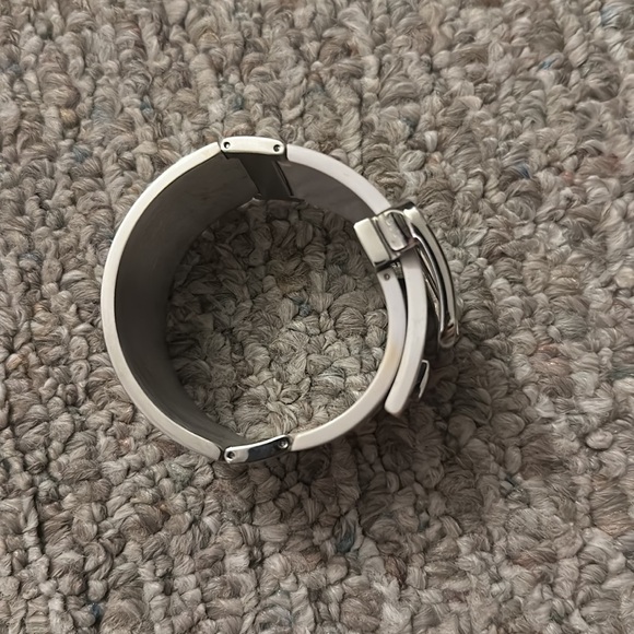 D&G Dolce and Gabbana White and Stainless Steel Bangle - Picture 2 of 6